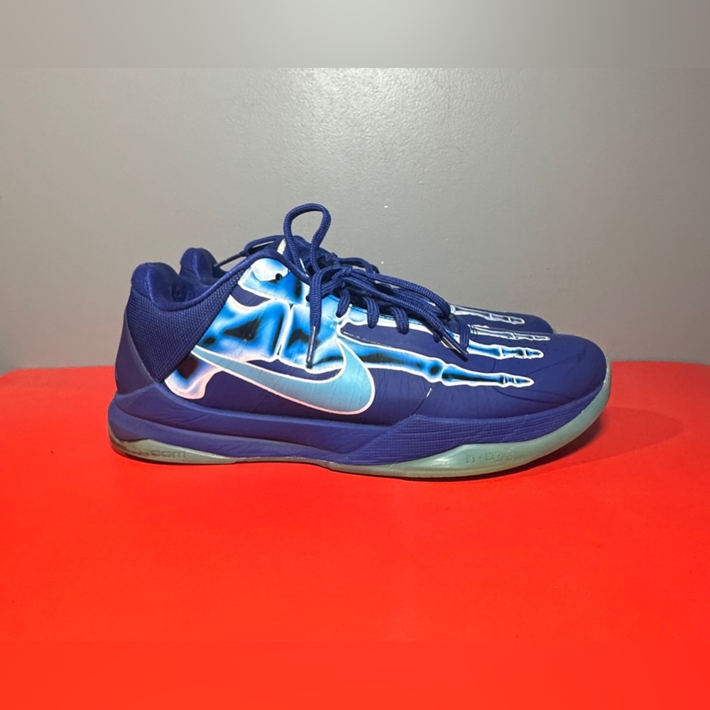 Size 10.5 - Nike Zoom Kobe 5 Protro X-Ray